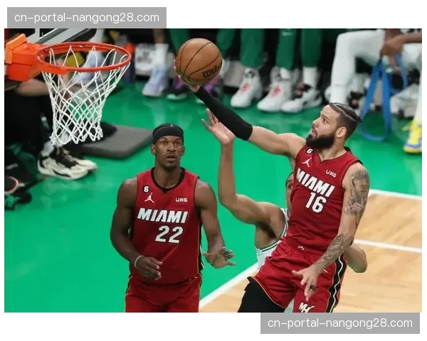 从落选秀到顶薪球员：热火队后卫凯莱布·马丁的逆袭之路